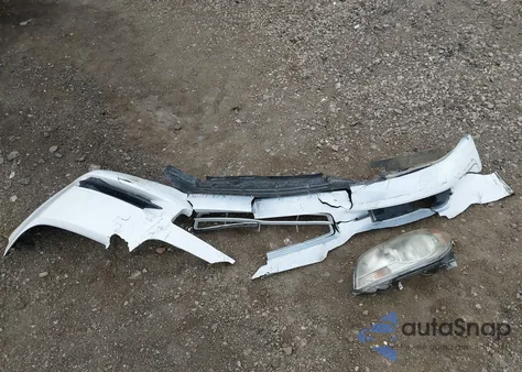 2011 Chevrolet Malibu Ls z USA, uszkodzony, nr VIN 1G1ZB5E12BF235377